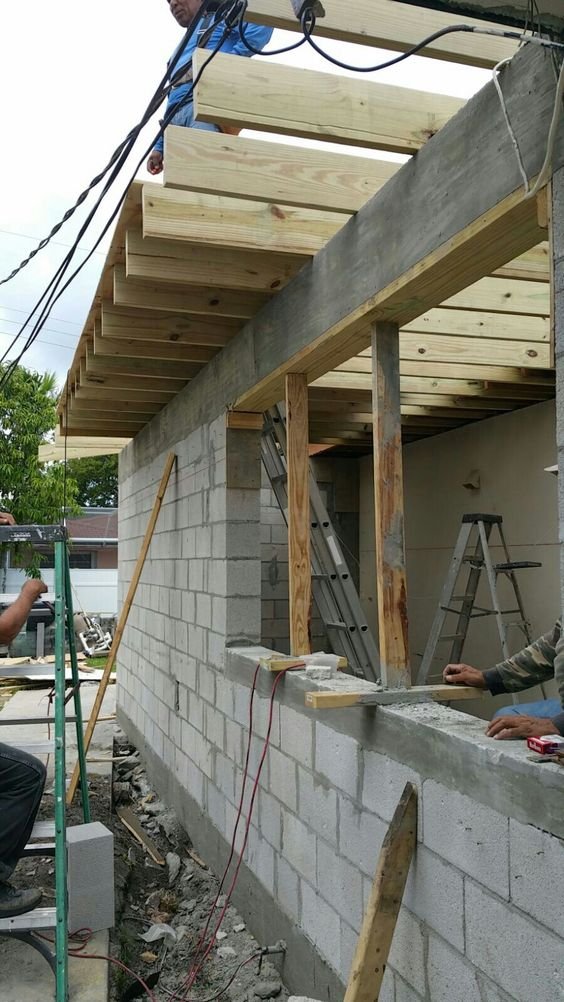 4e7d0df8e0236b2a0877f0030f6b33cb